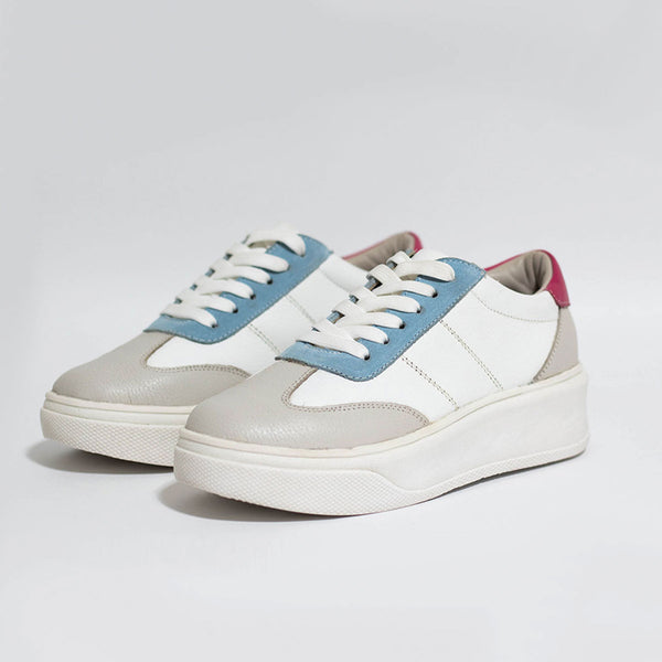 Sneaker Lola -celeste