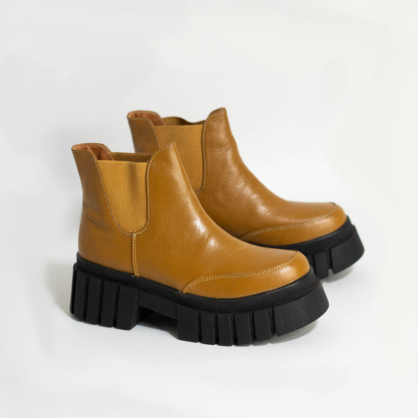 ROBBIE CHELSEA BOOTS - MIEL
