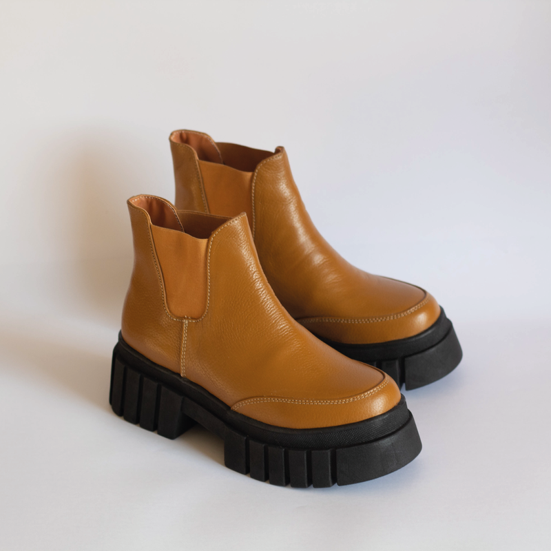 ROBBIE CHELSEA BOOTS - MIEL